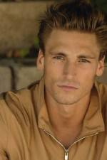 Watch Abducted: Fugitive for Love 123MovieFree